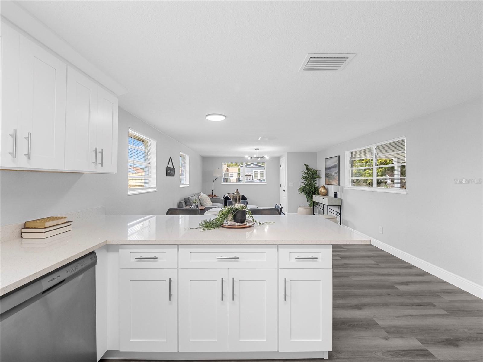 EL PORTAL - Residential