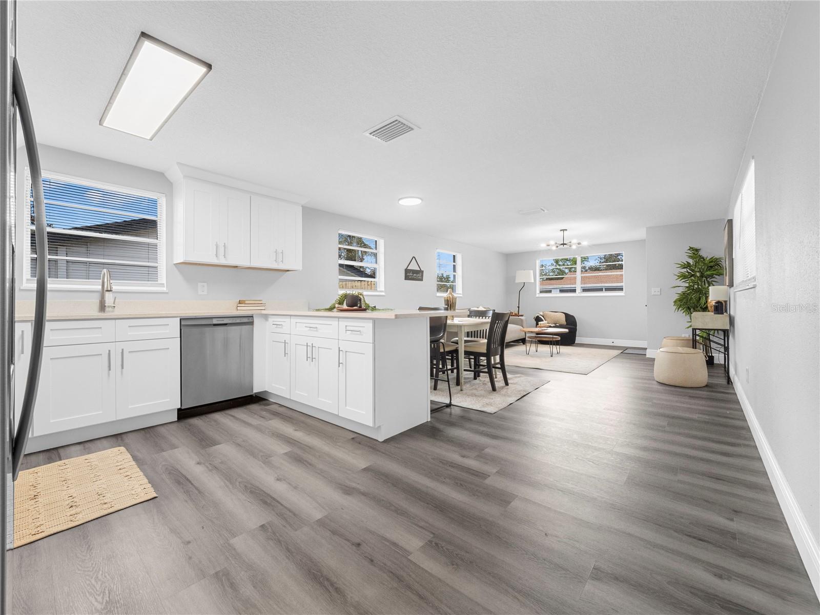 EL PORTAL - Residential