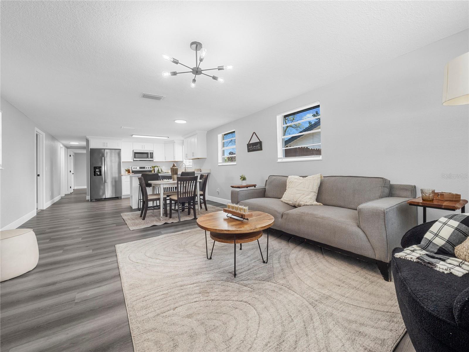 EL PORTAL - Residential