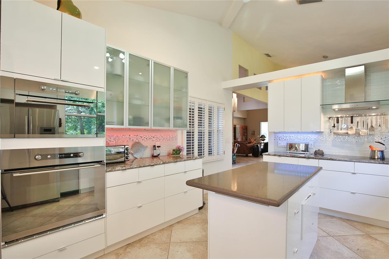 PRESTANCIA/LA VISTA - Residential