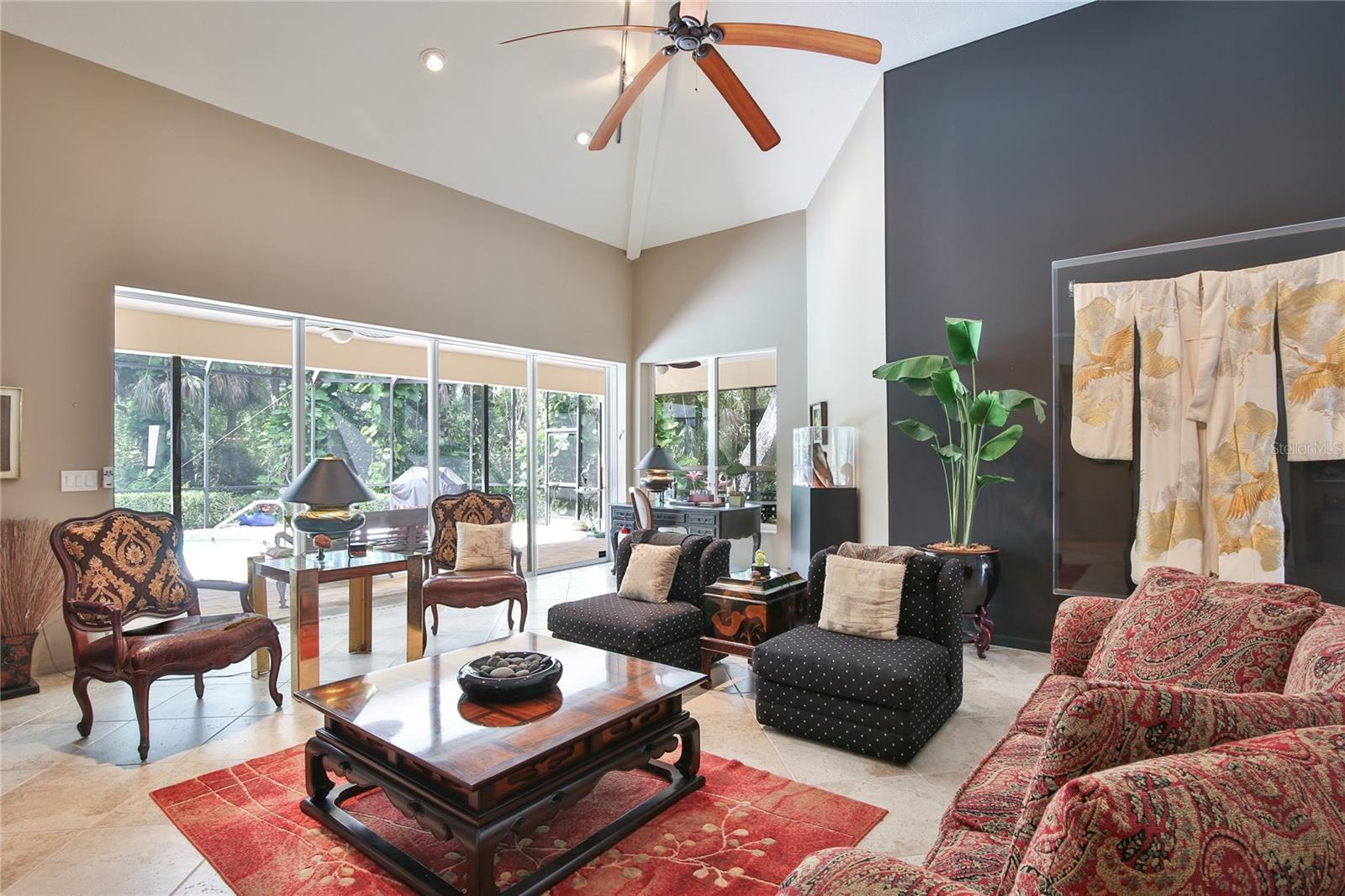 PRESTANCIA/LA VISTA - Residential