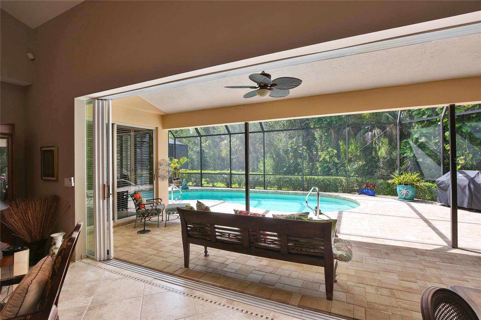 PRESTANCIA/LA VISTA - Residential