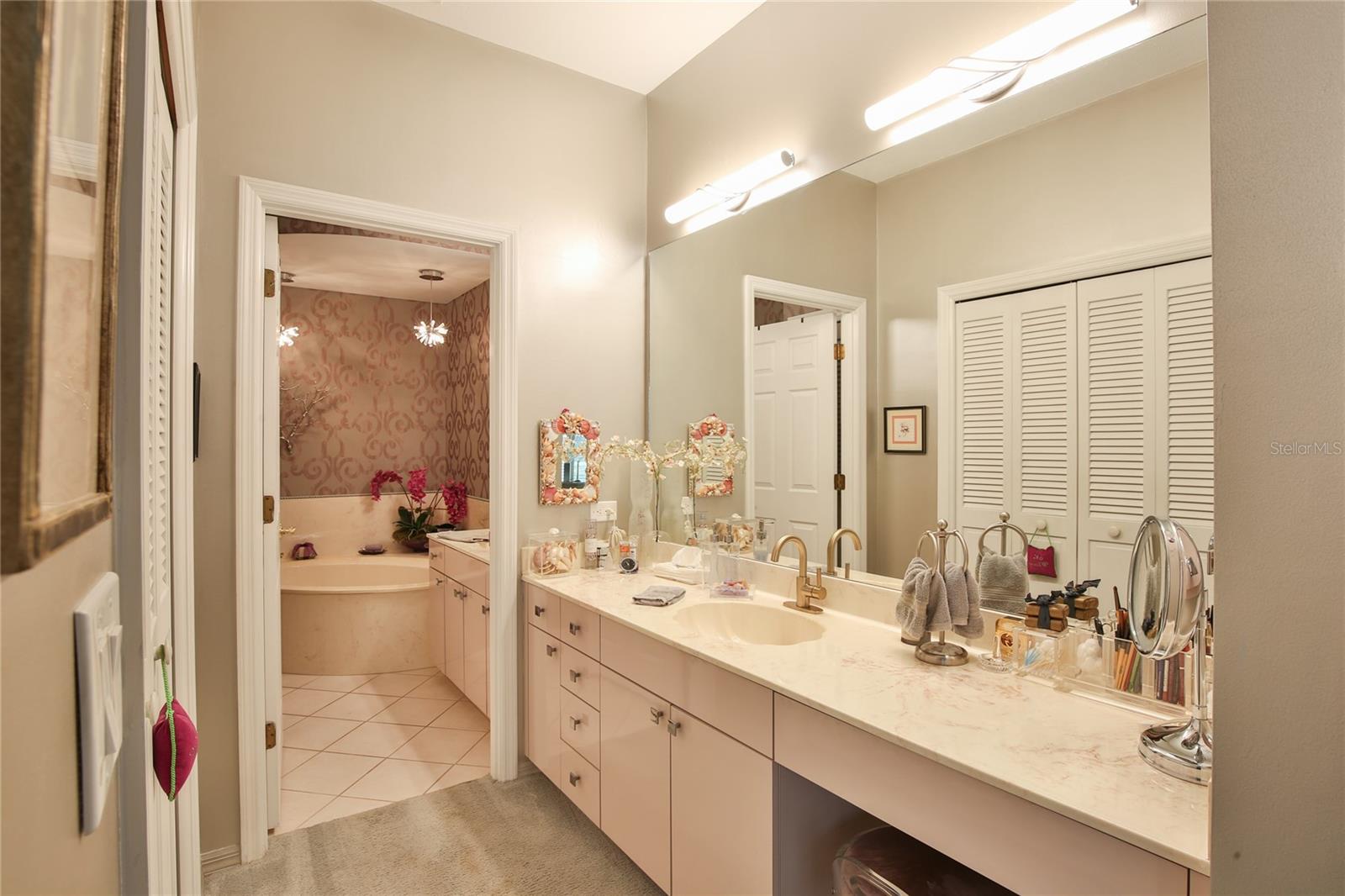 PRESTANCIA/LA VISTA - Residential