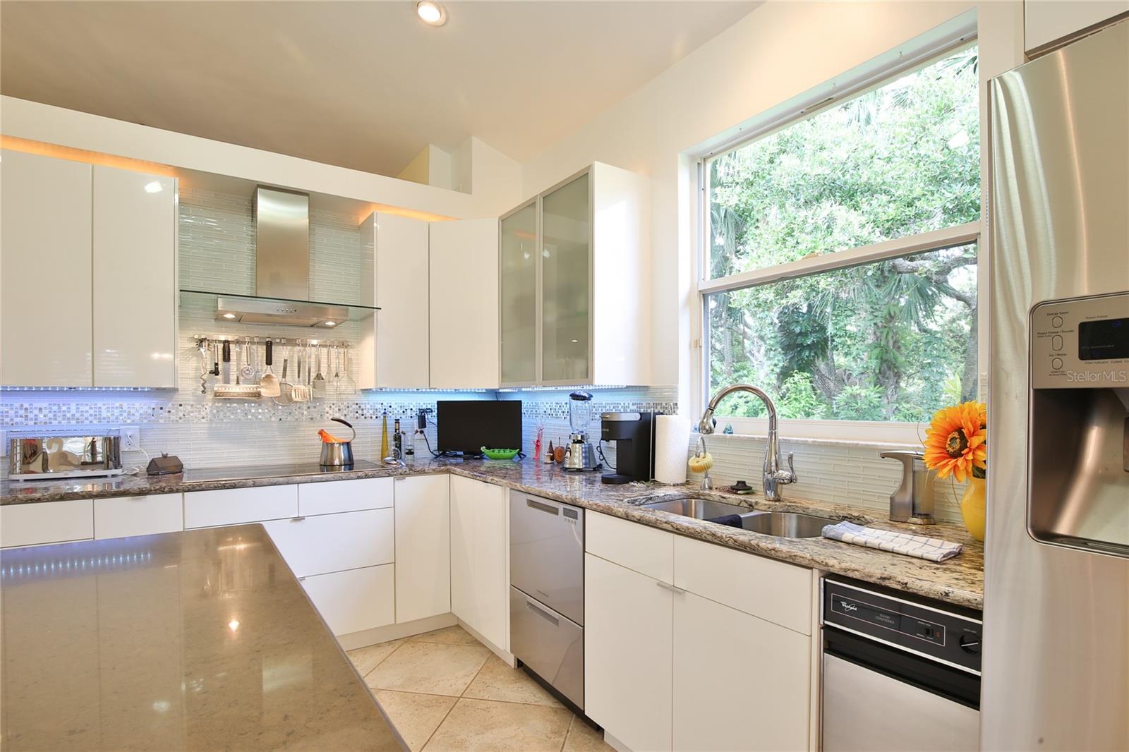 PRESTANCIA/LA VISTA - Residential