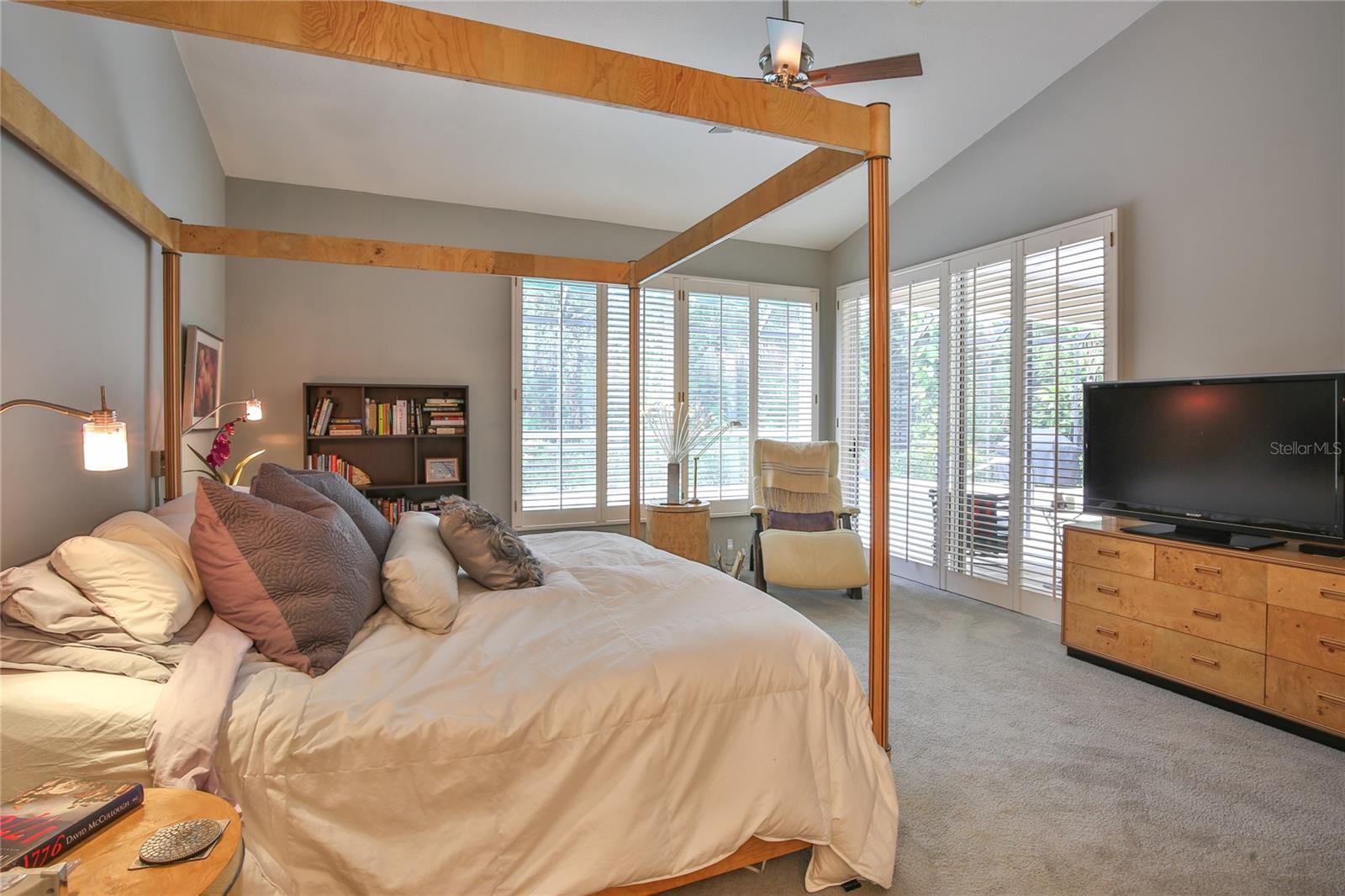 PRESTANCIA/LA VISTA - Residential