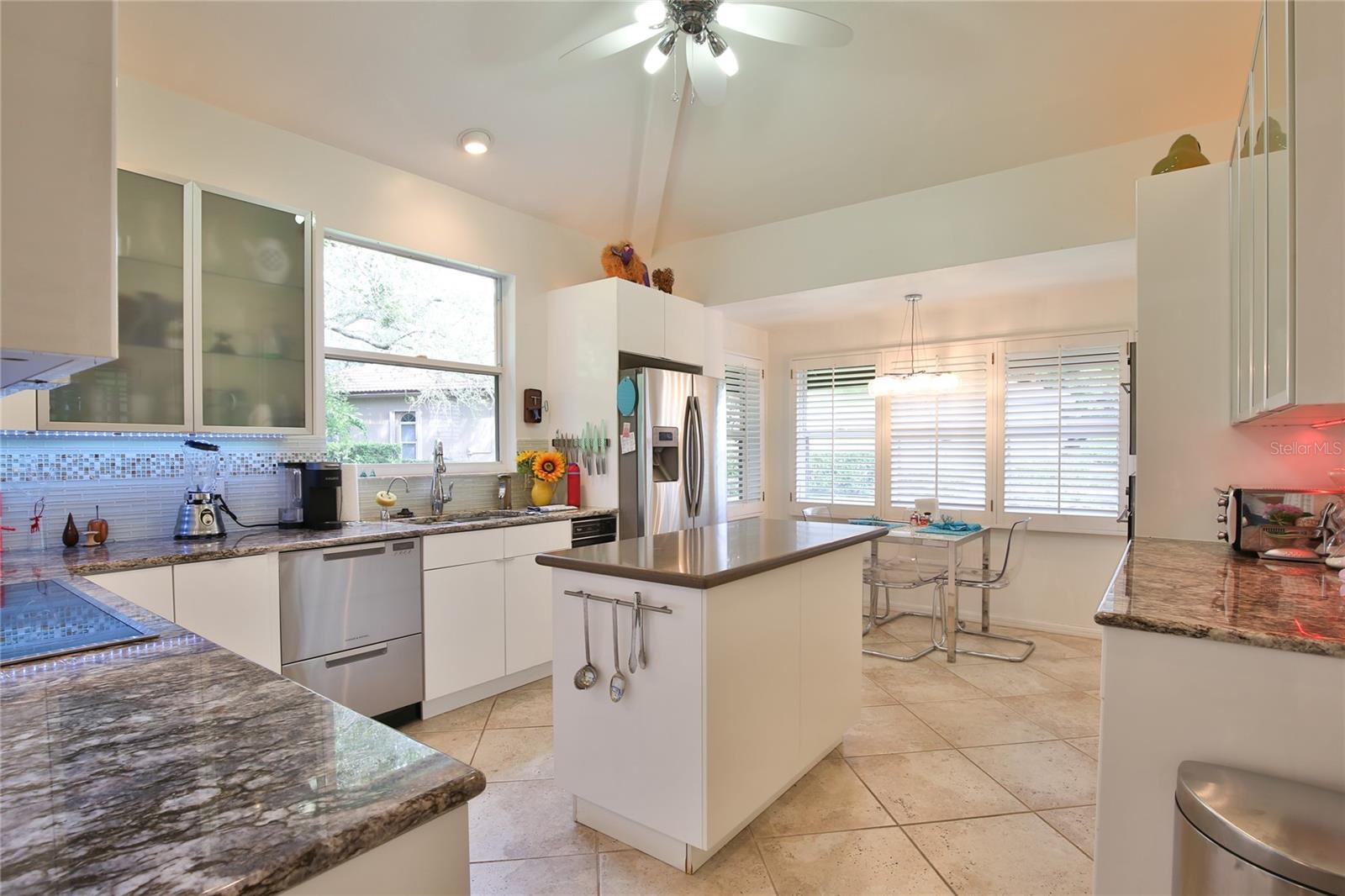 PRESTANCIA/LA VISTA - Residential