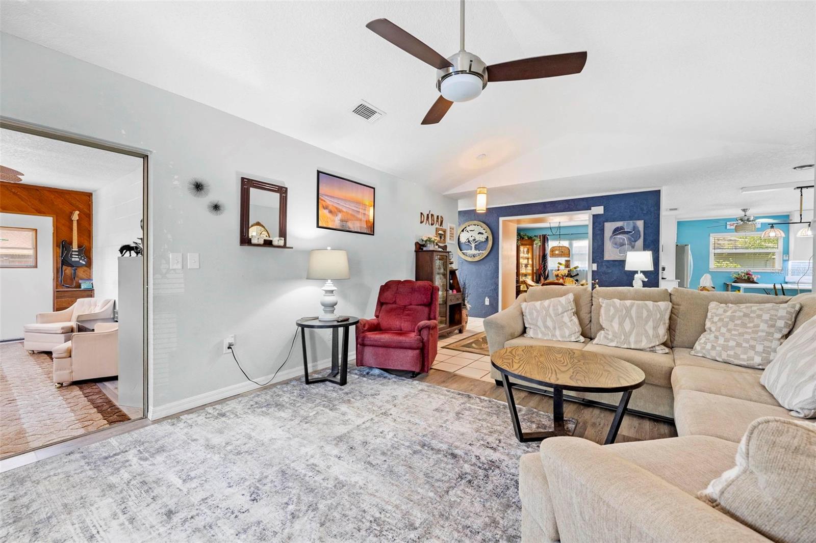 SPRING HILL UNIT 7 - Residential