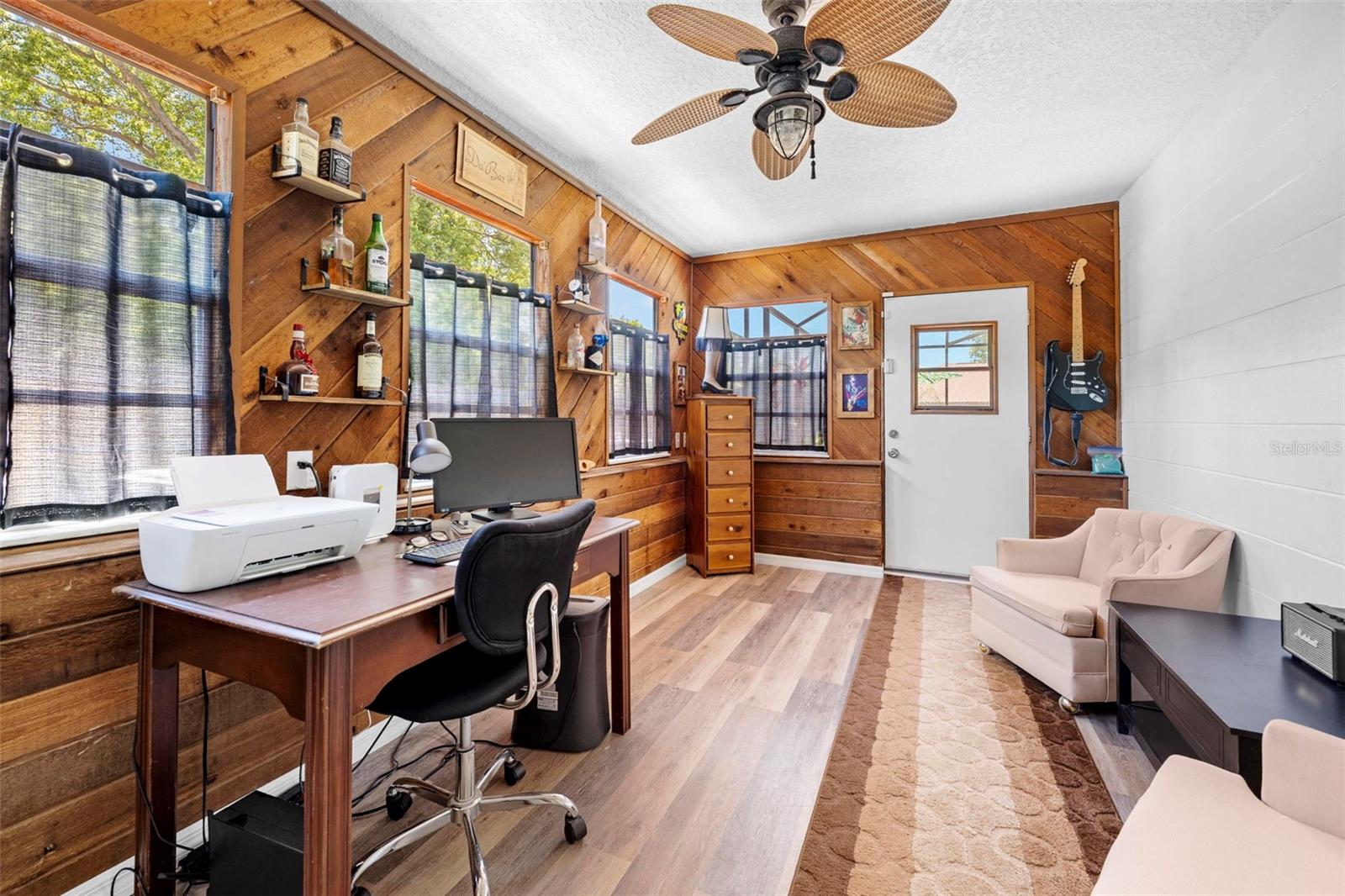 SPRING HILL UNIT 7 - Residential