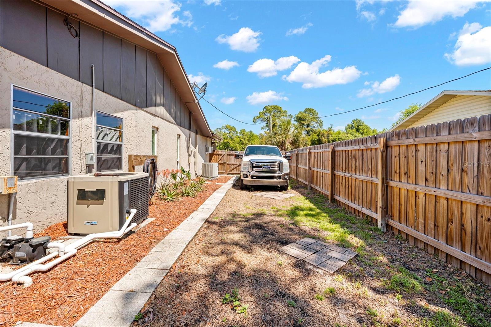 SPRING HILL UNIT 7 - Residential