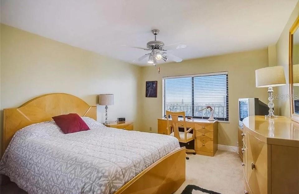 BOCA SIESTA - Residential Lease