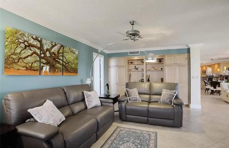 BOCA SIESTA - Residential Lease
