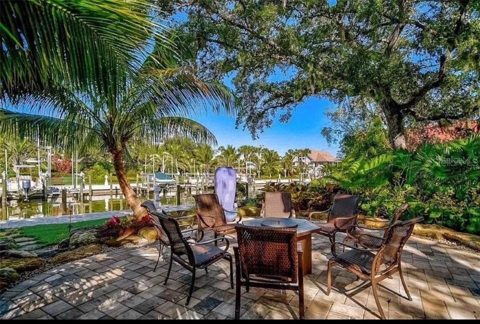 BOCA SIESTA - Residential Lease