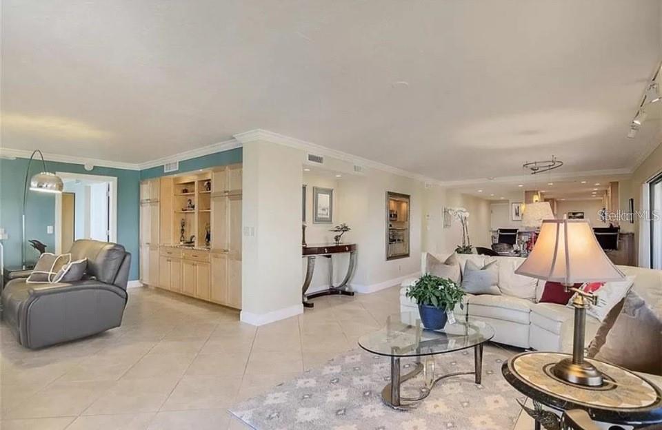 BOCA SIESTA - Residential Lease