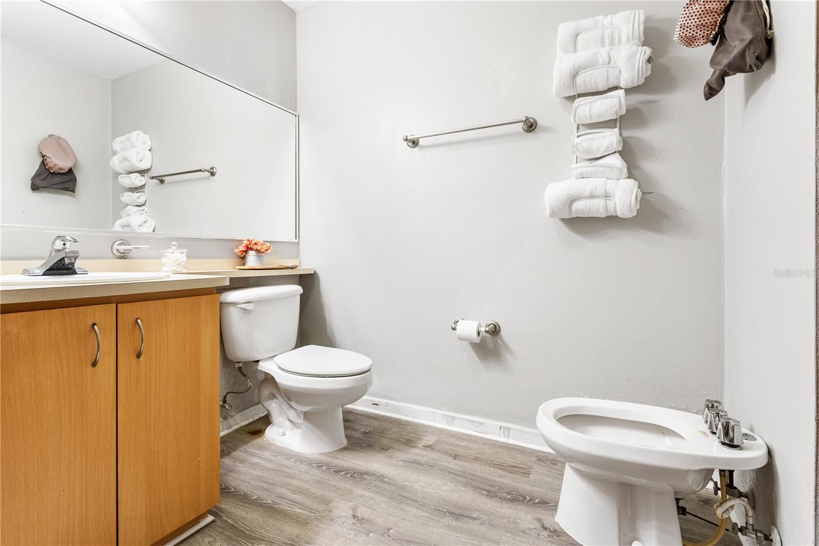 CONDOMINIO LA COSTA - Residential