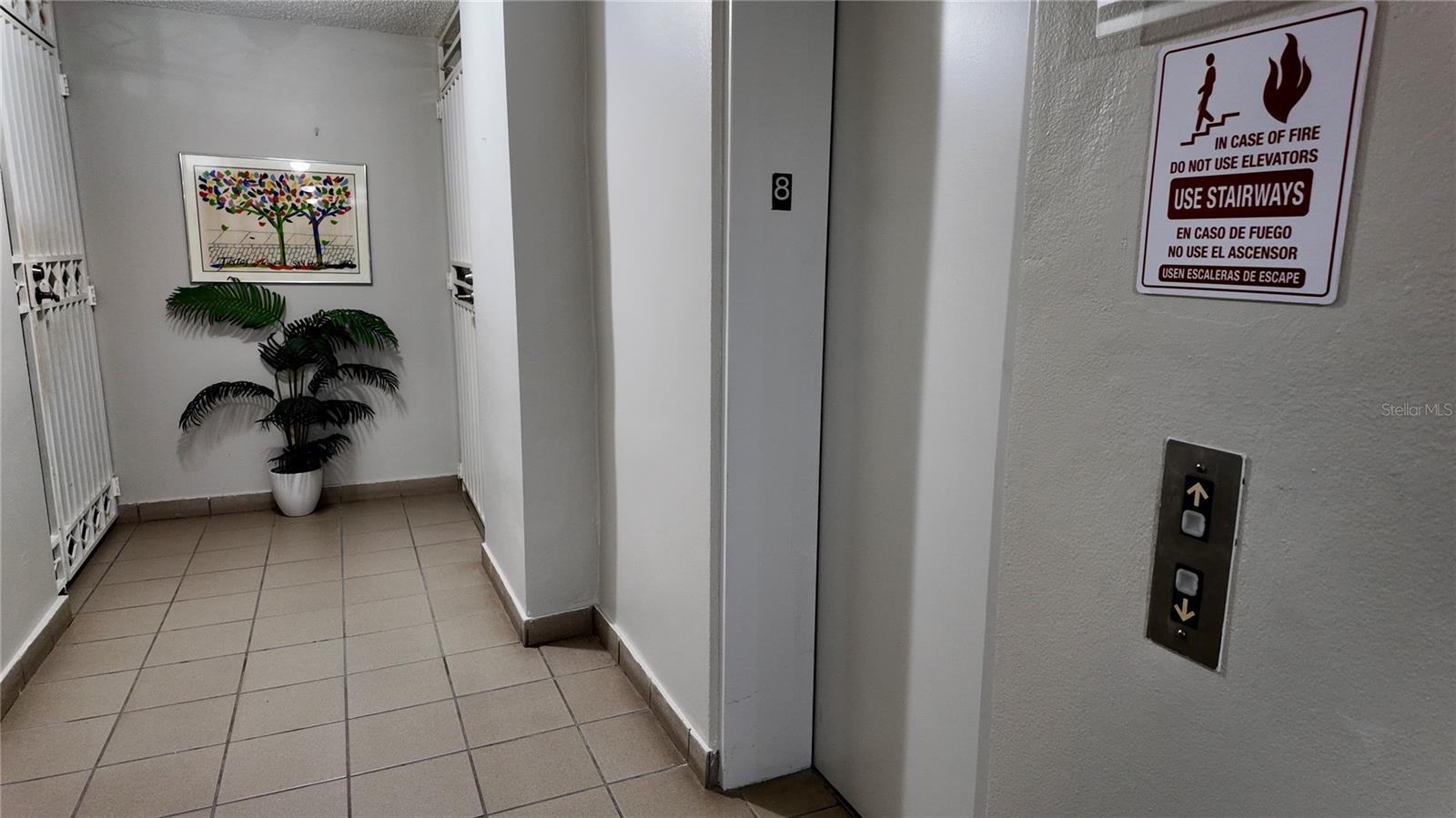 CAPARRA HILLS TOWER - Residential