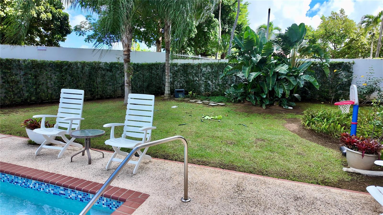 CAPARRA HILLS TOWER - Residential