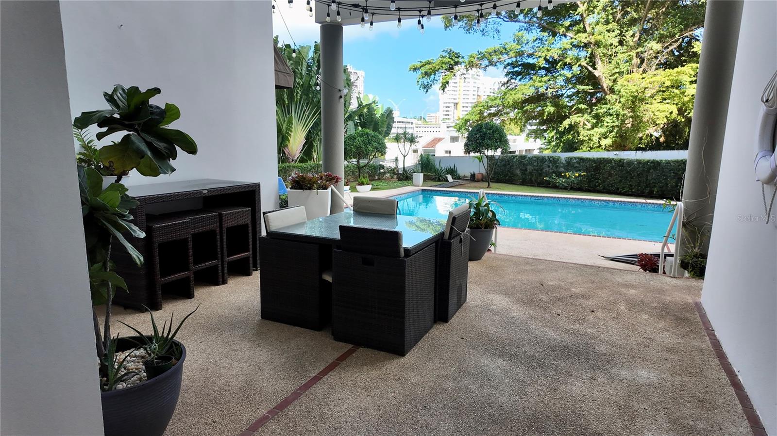 CAPARRA HILLS TOWER - Residential