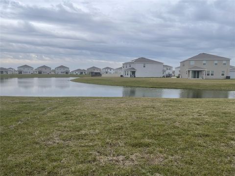 A home in PALMETTO