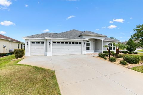 Photo of 4106 Victory Drive, The Villages, FL 32163 (MLS # G5112098)