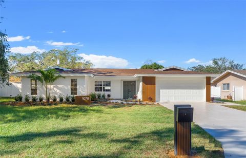 A home in LARGO