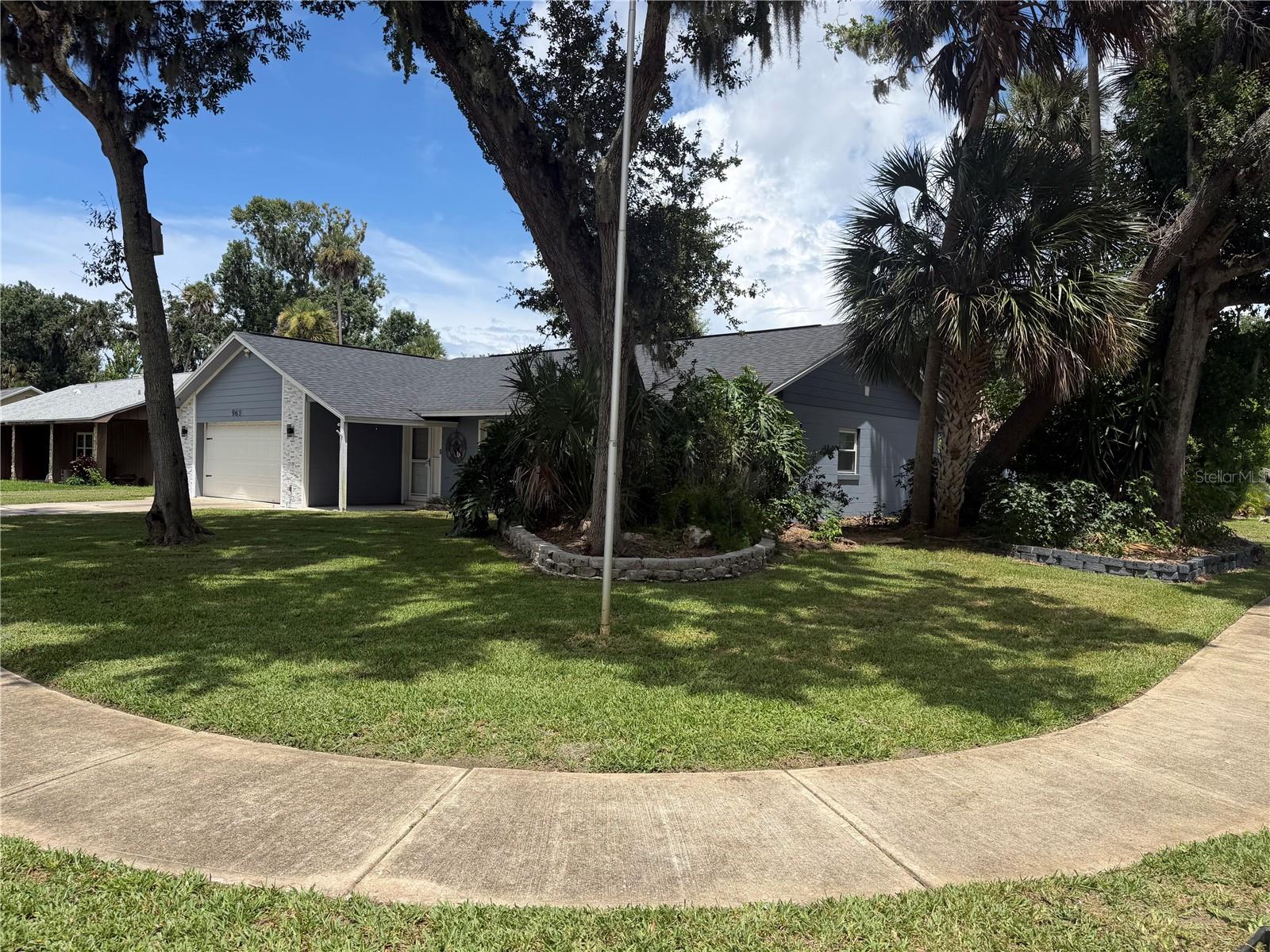965 SANDLE WOOD DRIVE