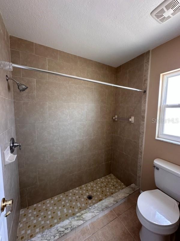 BVL UNIT 7 4TH ADD - Residential Lease