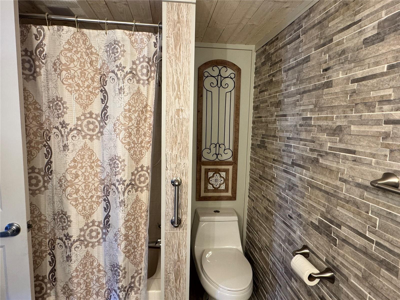 TRAILER ESTATES FOURTH ADD - Residential