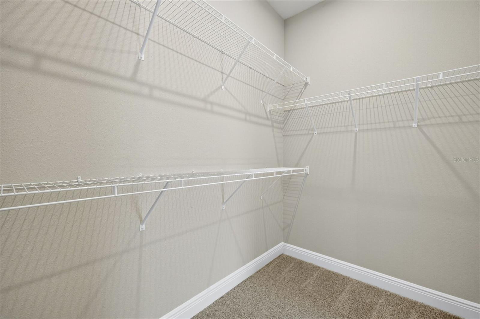 SUNSTONE LAKESIDE AT WELLEN PARK - Residential