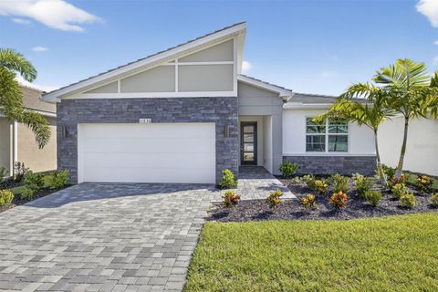 11830 STARBRIGHT PATH VENICE FL 34293