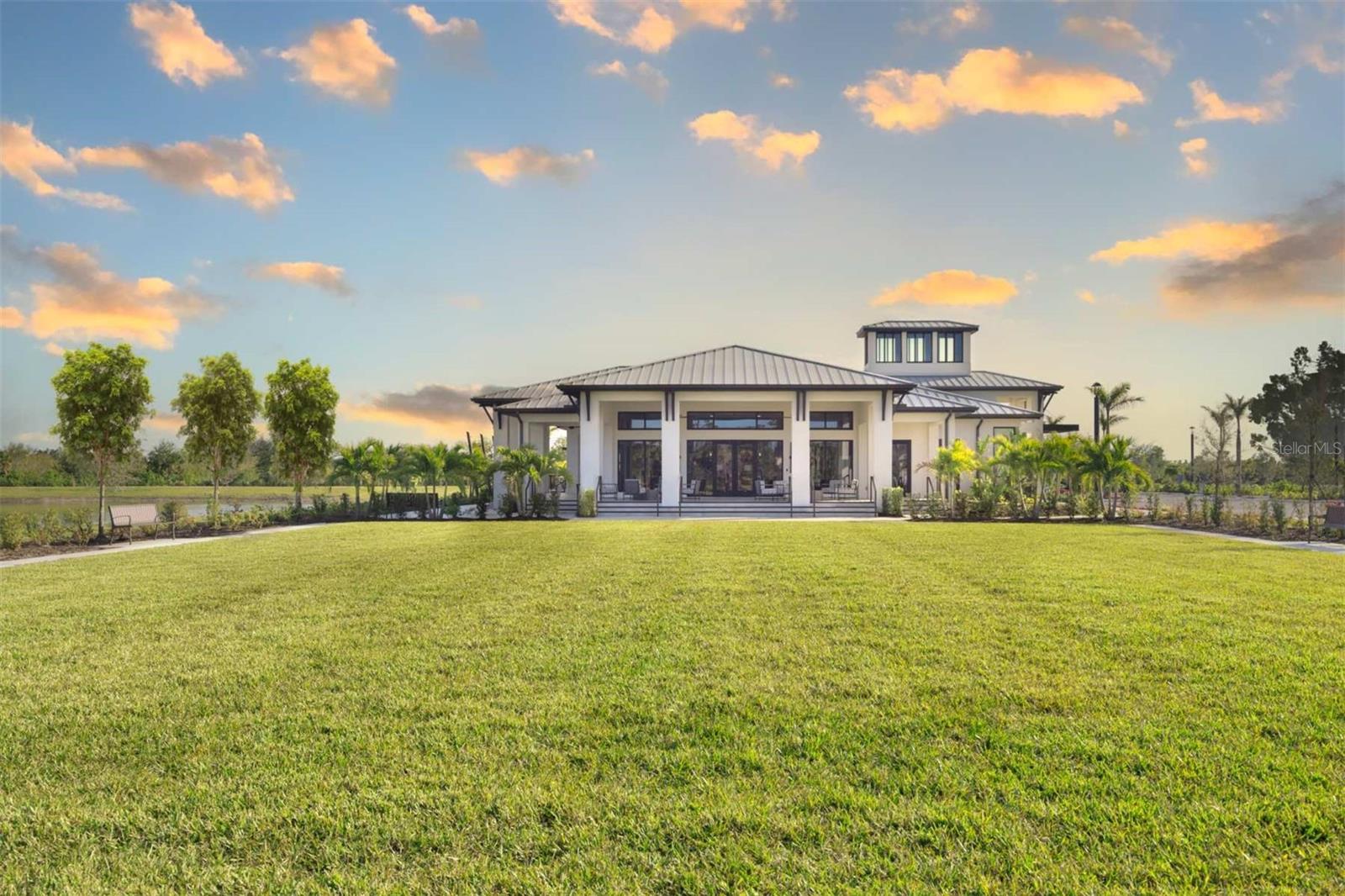 SUNSTONE LAKESIDE AT WELLEN PARK - Residential