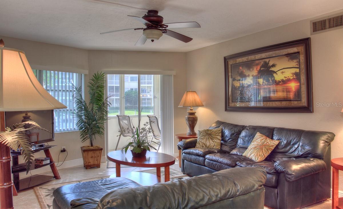 SIESTA HARBOR II - Residential Lease
