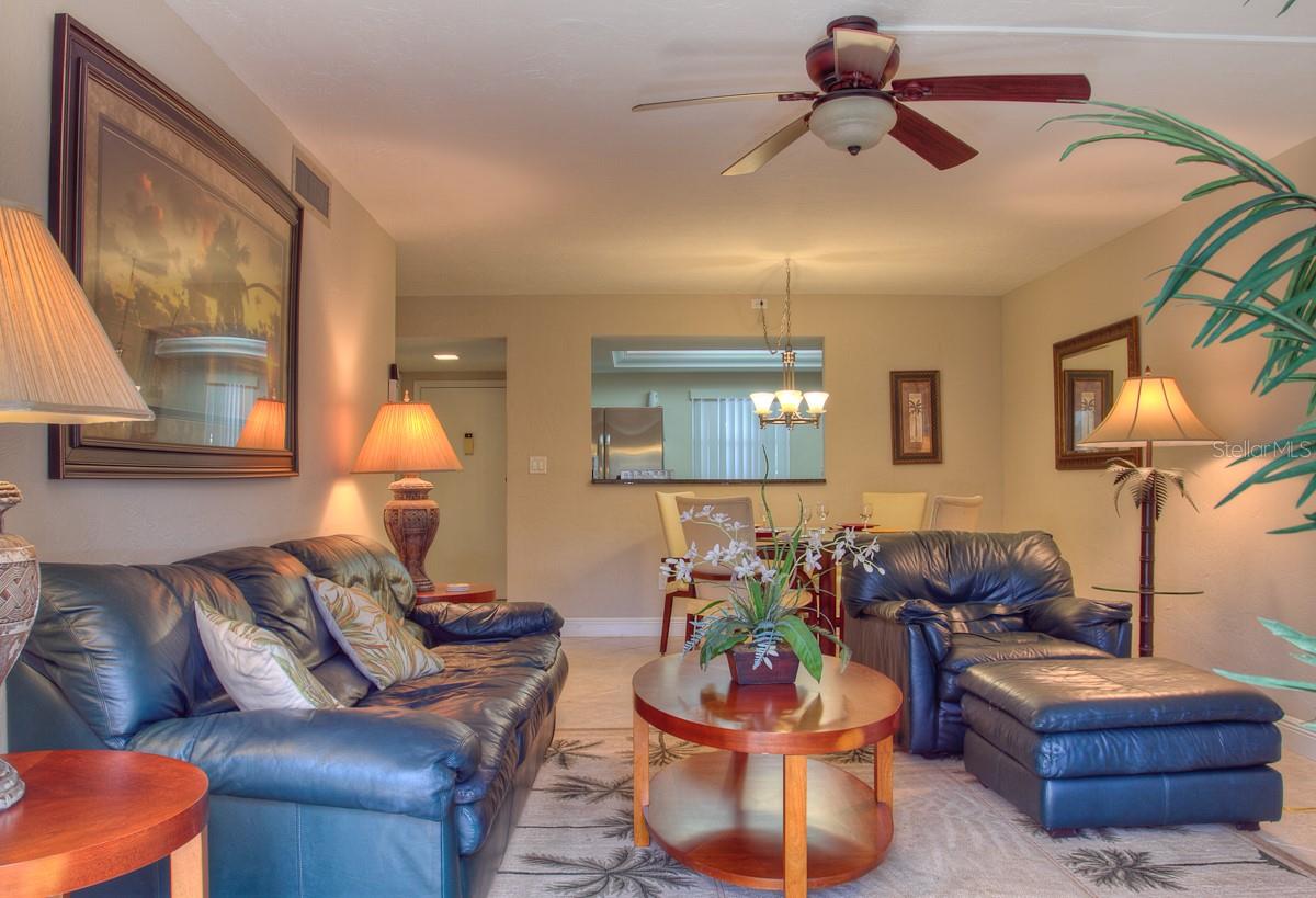 SIESTA HARBOR II - Residential Lease