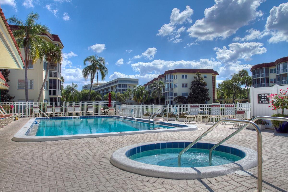 SIESTA HARBOR II - Residential Lease