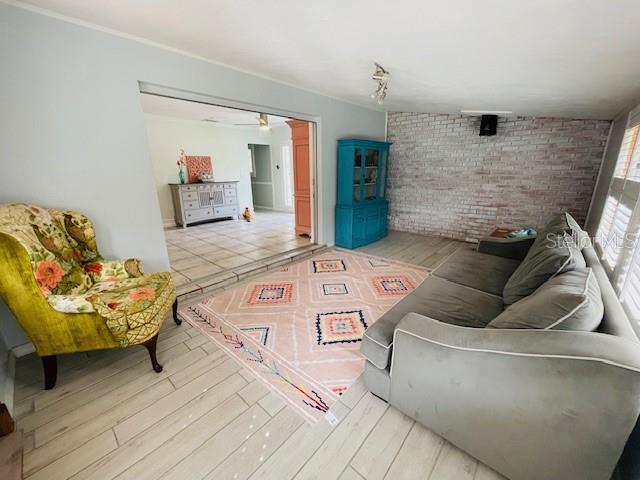 ORANGE GROVE PARK - Residential