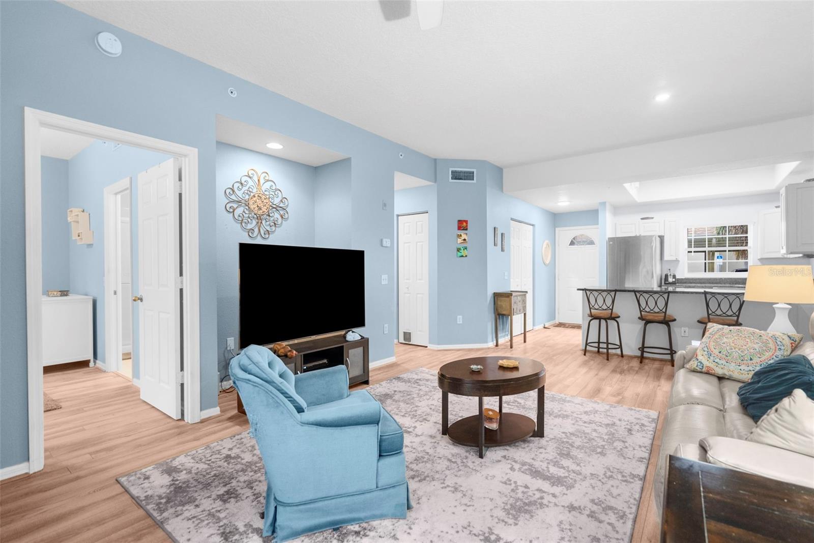 8315 GLENROSE WAY 1414