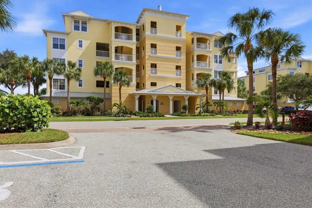 Photo of 8541 Amberjack Circle #104, Englewood, FL 34224 (MLS # D6149083)