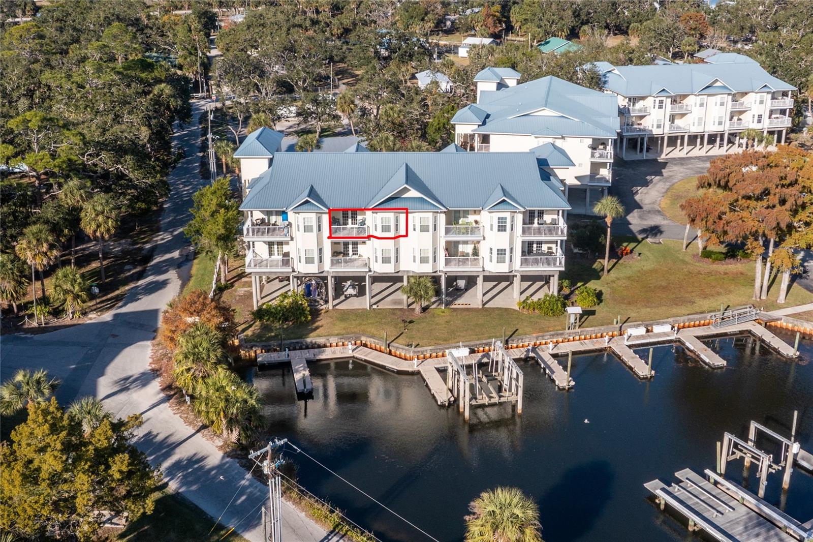 54 SE SE 910 AVENUE 210