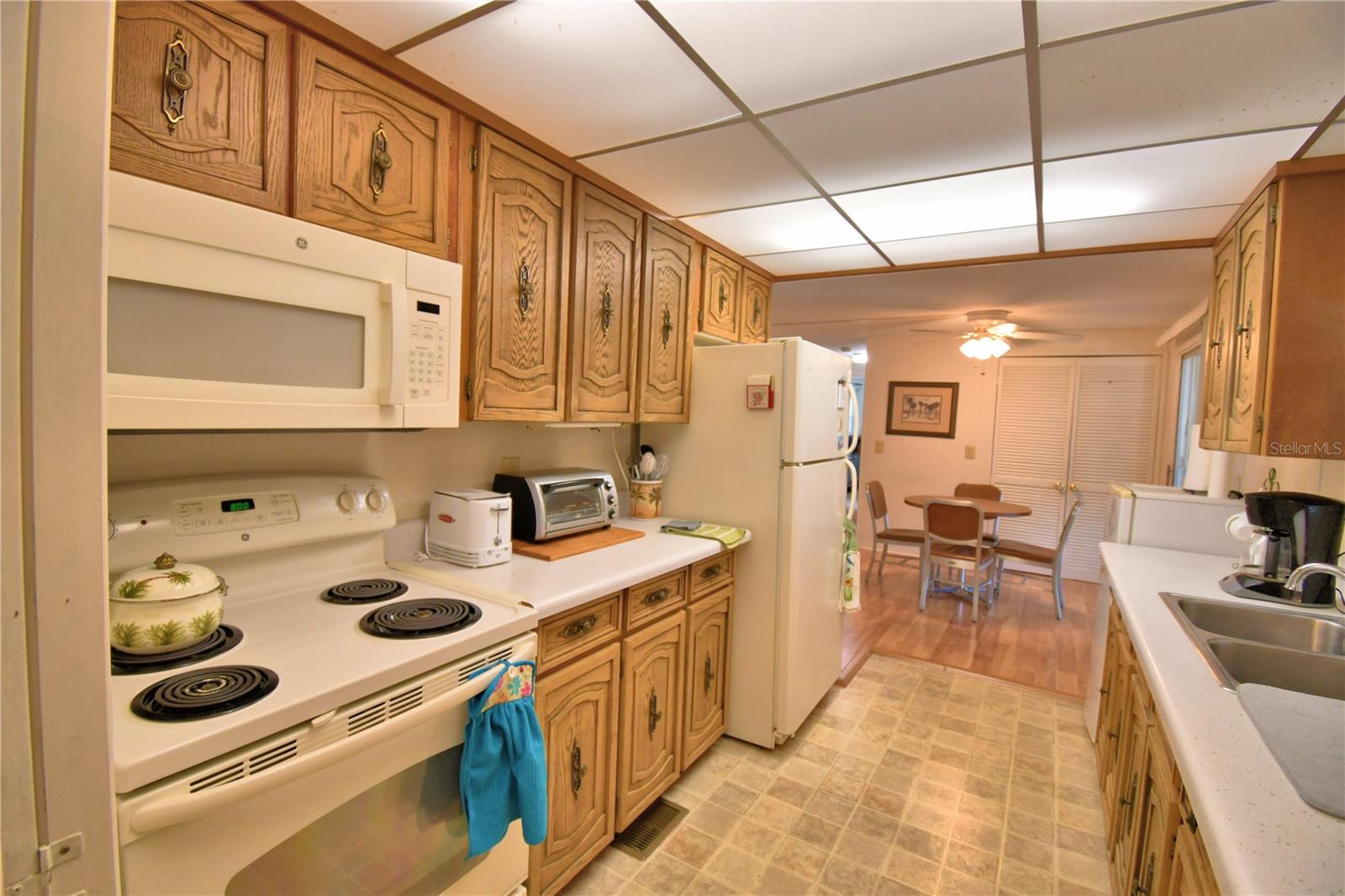 ARIANA SHORES MHP - Residential
