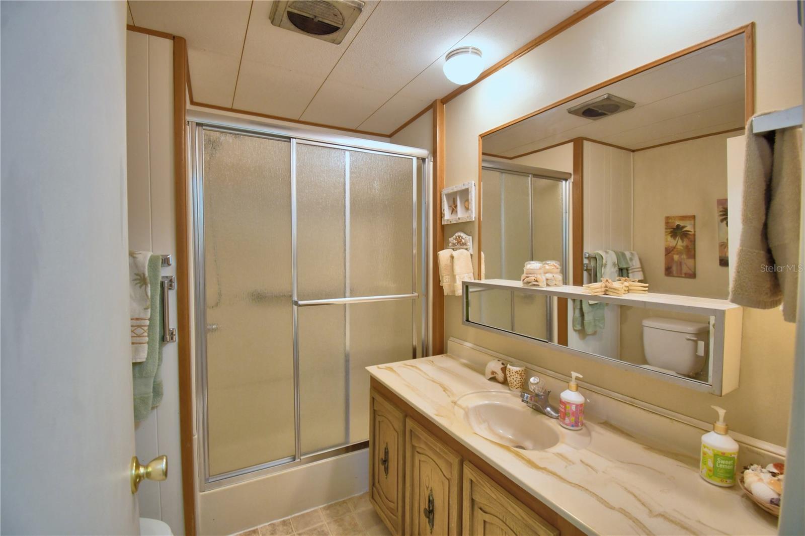 ARIANA SHORES MHP - Residential