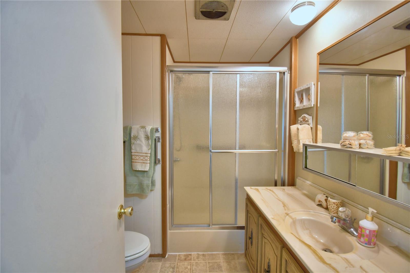 ARIANA SHORES MHP - Residential