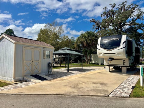 Photo of 2840 NE 103rd Terrace, Silver Springs, FL 34488 (MLS # OM734765)