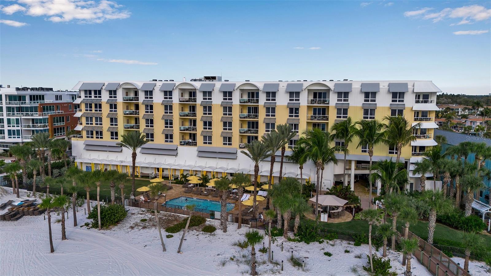 SIESTA KEY BEACH RESIDENCES - Residential