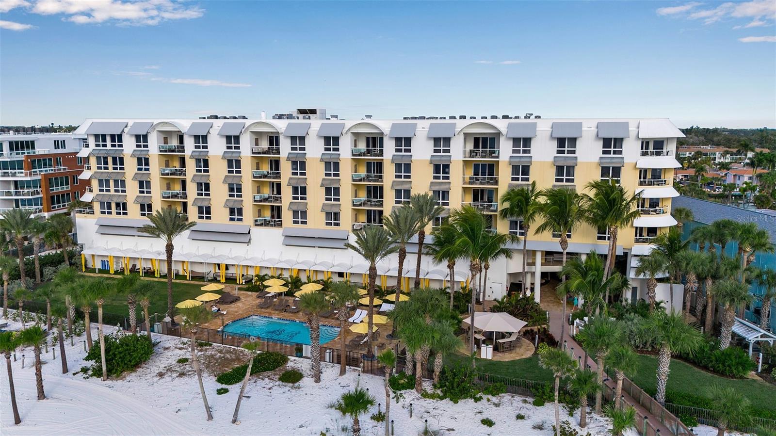 SIESTA KEY BEACH RESIDENCES - Residential