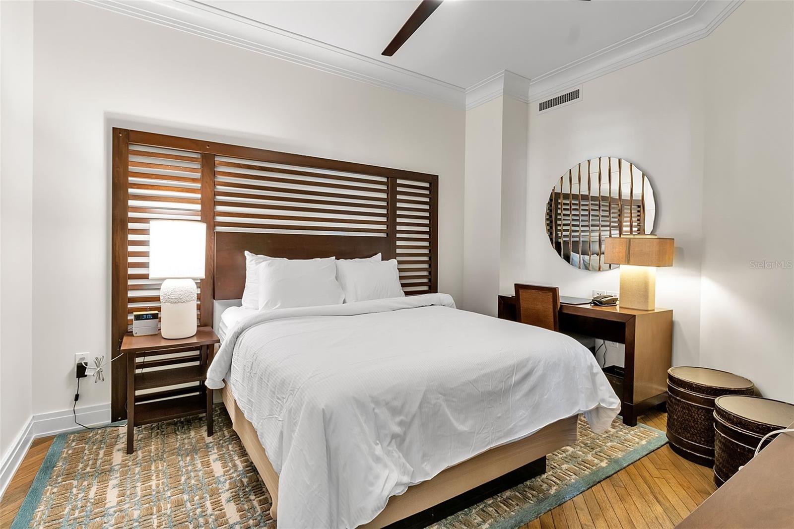 SIESTA KEY BEACH RESIDENCES - Residential