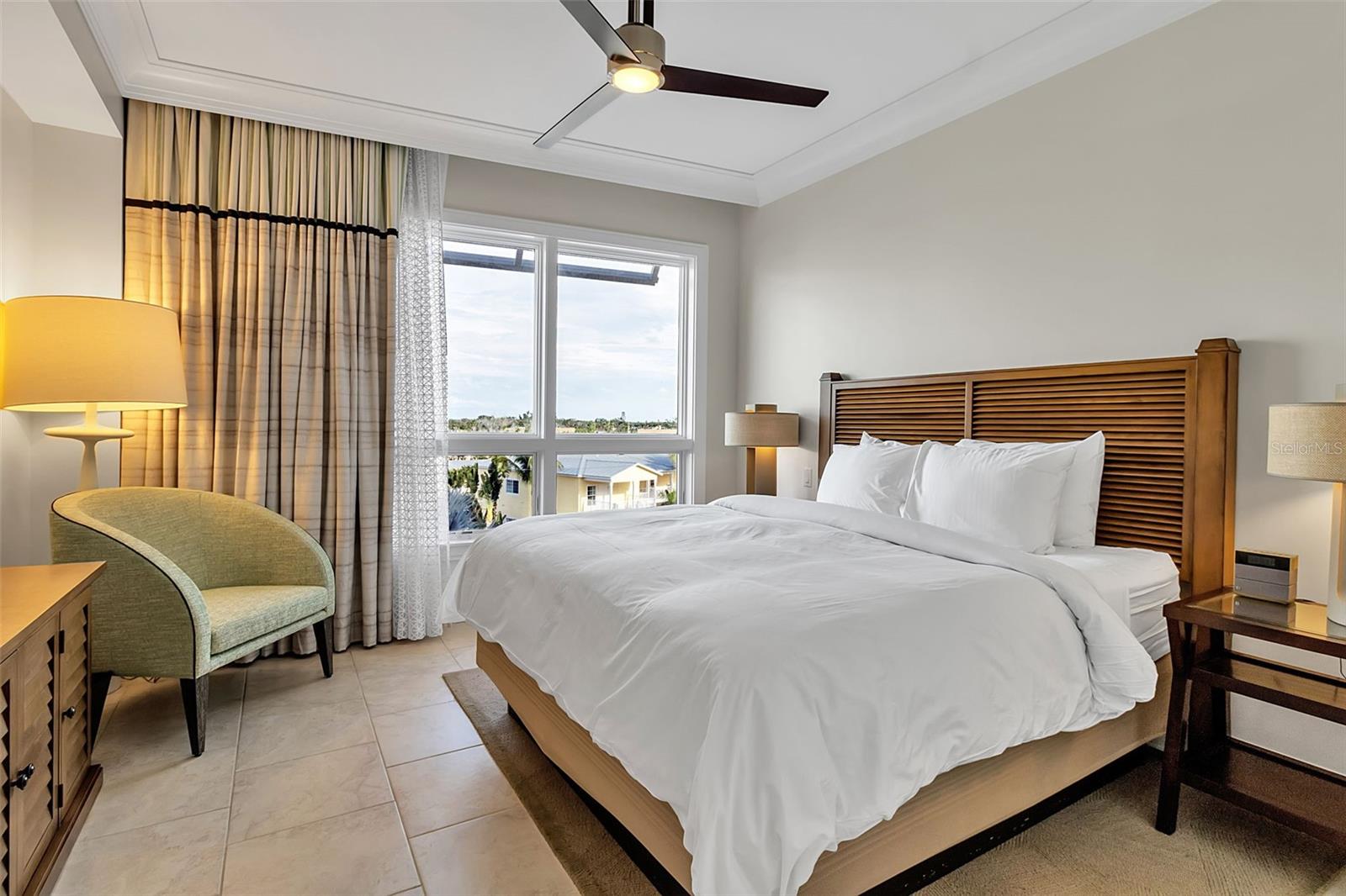 SIESTA KEY BEACH RESIDENCES - Residential