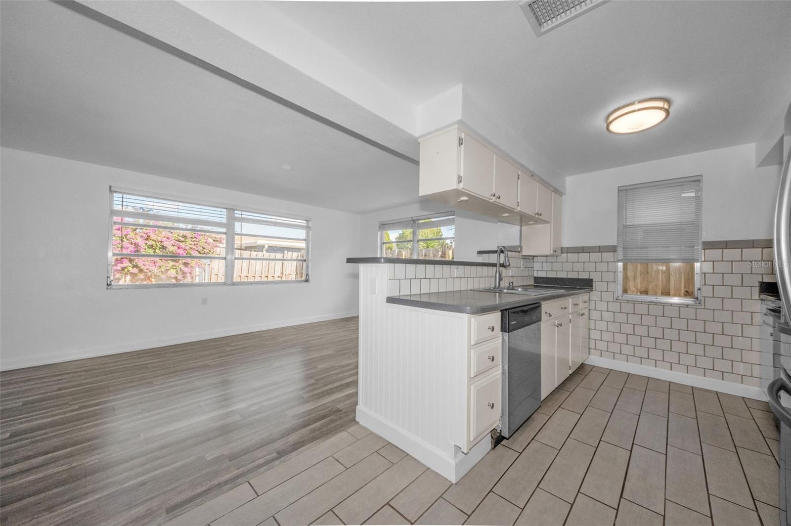 FOREST HILLS EAST - Residential