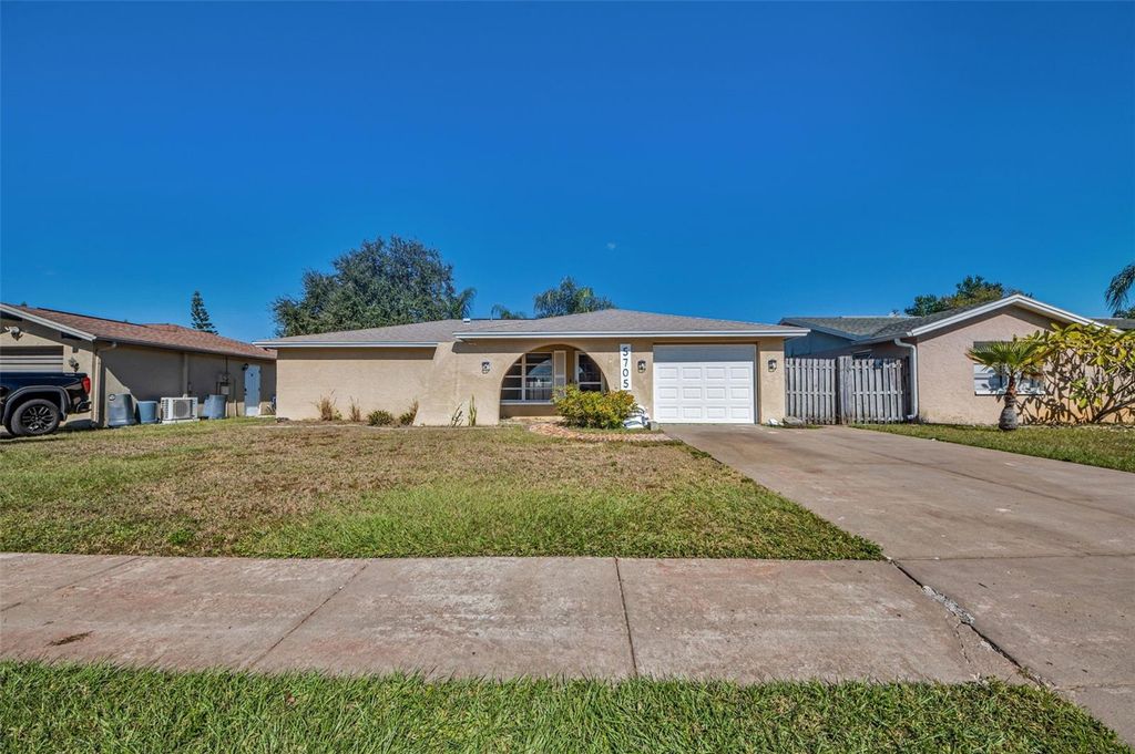 Photo of 5705 Mariposa Drive, Holiday, FL 34690 (MLS # TB8446474)