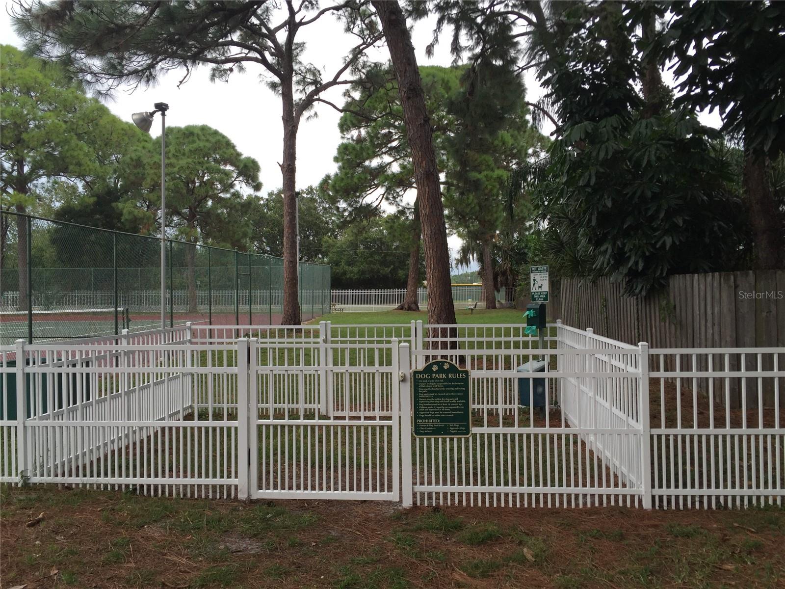 SARASOTA PALMS - Residential Lease