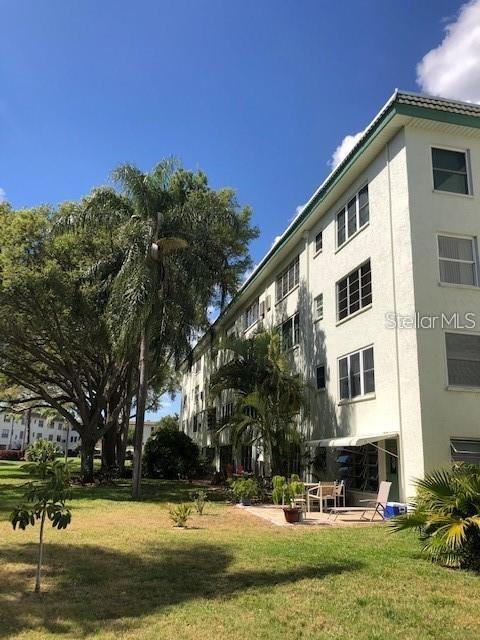 FIVE TOWNS OF ST PETE CONDO NO 308, UNIT 114 - Residential Lease
