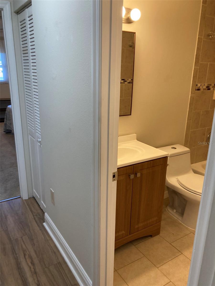 FIVE TOWNS OF ST PETE CONDO NO 308, UNIT 114 - Residential Lease